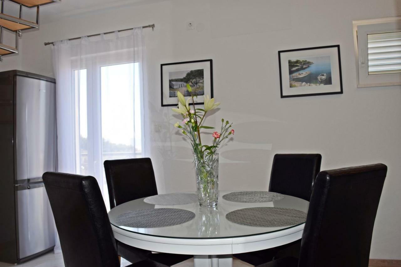 Apartment Marko Podstrana Luaran gambar